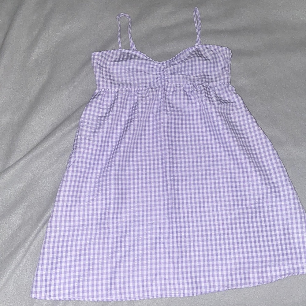 H&M: Divided, Small, Purple and White.